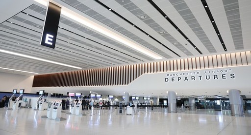 Ryanair MAN Terminal.jpg